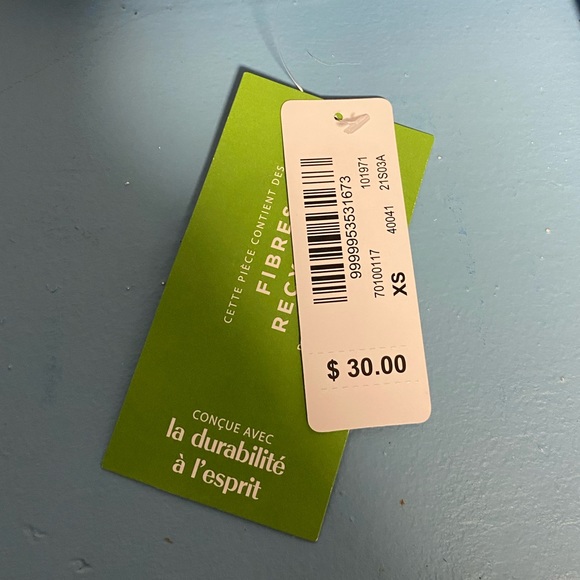 ⭐️HP 🎉5/$30 - La Vie en Rose Bikini Top | XS - Picture 6 of 7